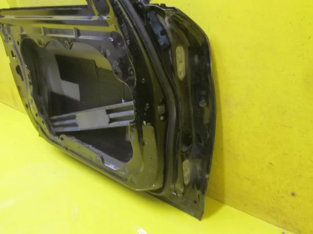 Накладка на дверь передняя левая для BMW 5er G30 2016-2023 на фотографиях