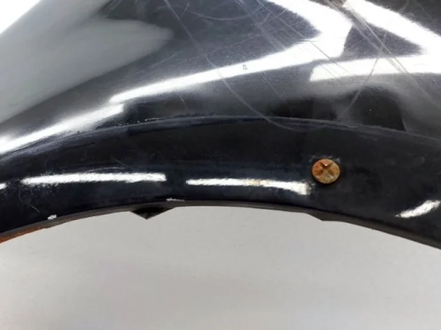 Крыло правое для Suzuki SX4 2013-2016 на фотографиях