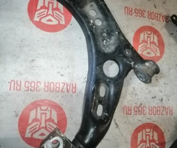 Рычаг передний правый нижний для Volkswagen Tiguan I NF 2006-2017 на фотографиях