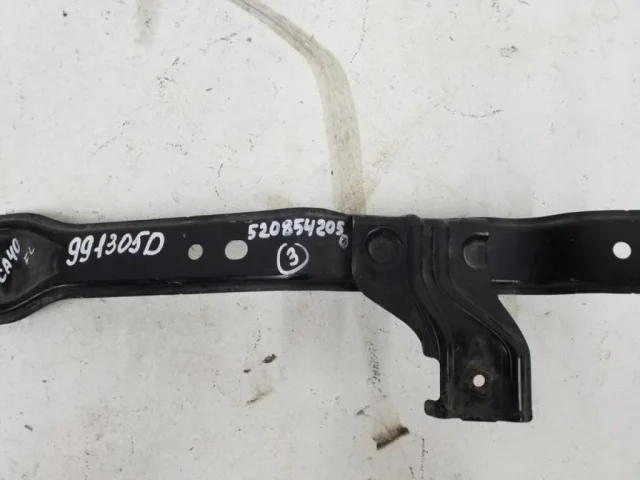 Кронштейн замка капота для Toyota RAV4 XA40 rest 2015-2019 на фотографиях