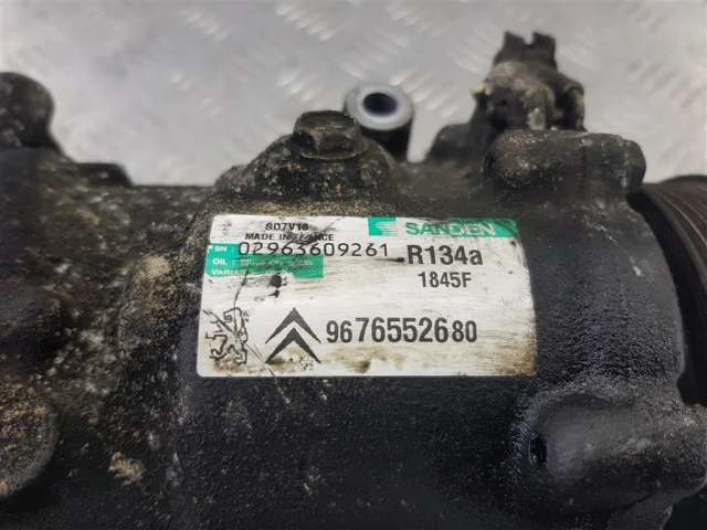 Компрессор кондиционера для Ford Transit 2006-2013 Фургон на фотографиях