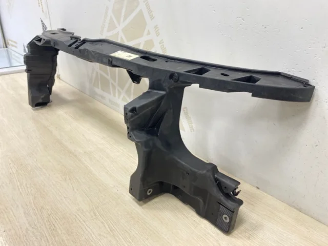 Панель радиатора (телевизор) для Volkswagen Caddy IV (2K) 2015-2020 на фотографиях