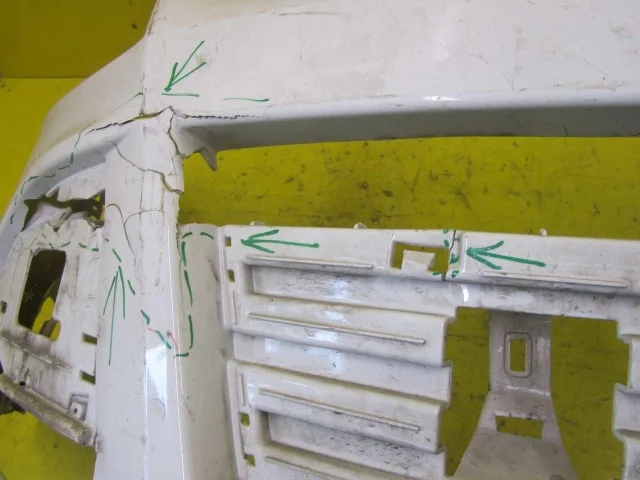 Бампер для Ford Kuga CBV 2008-2013 на фотографиях