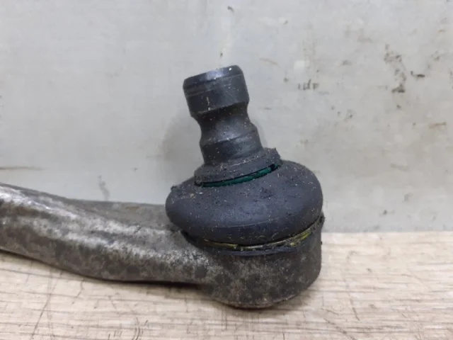 Рычаг передний правый верхний для Audi A6 C7 2010-2018 на фотографиях