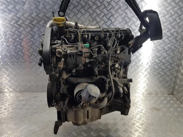 Двигатель без навесного для Renault Kangoo Фургон FC 1997-2008 на фотографиях