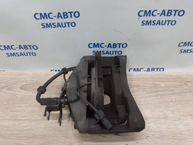 Суппорт передний левый для Audi A6 C6 Avant 2004-2011 на фотографиях