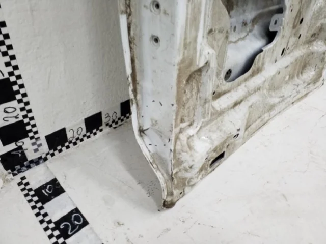 Дверь задняя высокая левая для Ford Transit 2014-2022 Платформа на фотографиях