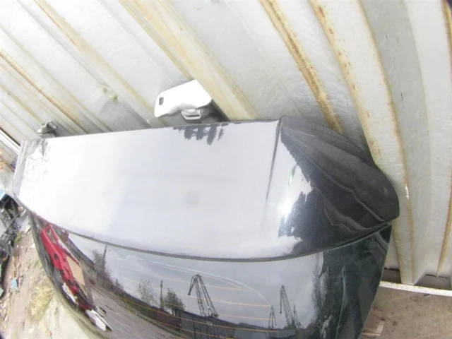 Крышка багажника для Opel Astra J Sports Tourer 2009-2017 на фотографиях