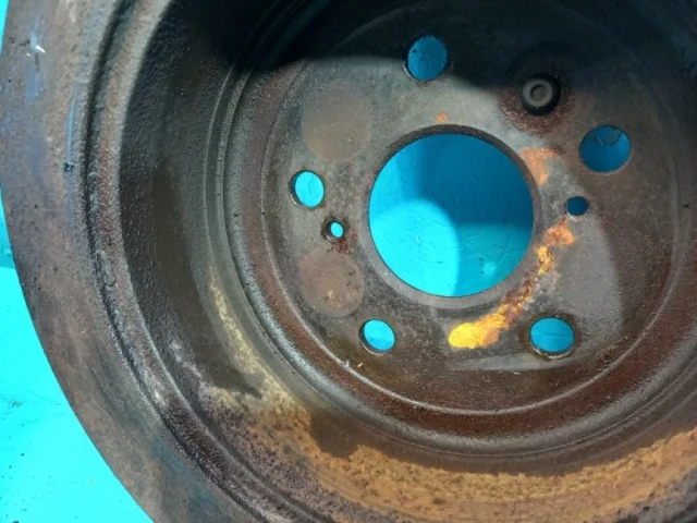 Тормозные колодки задние для Lexus RX MCU38, MCU33, MCU35 (USA) 2004-2009 на фотографиях