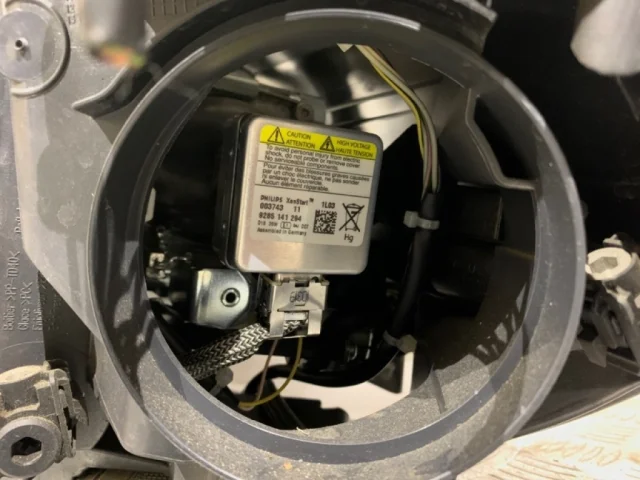 Фара правая для Citroen DS4 2011-2016 на фотографиях