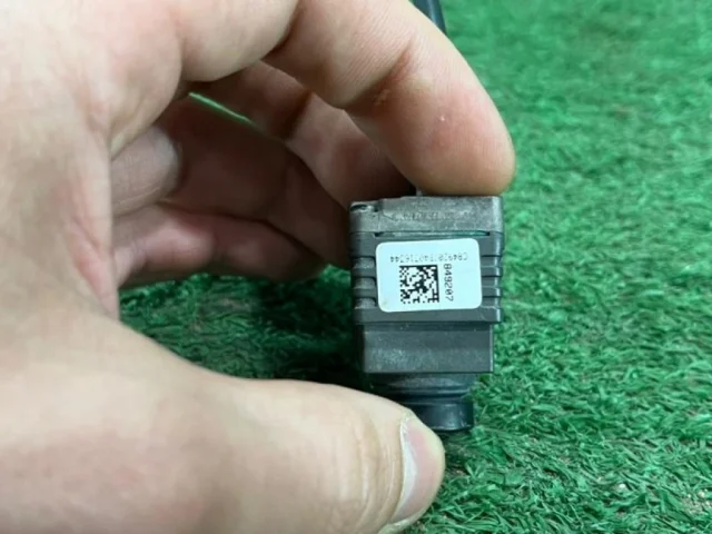 Камера заднего вида для Mercedes-Benz S class W222 2013-2017 на фотографиях