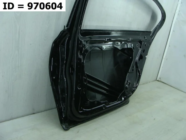 Двери для BMW 7er Е38 1994-2001 на фотографиях