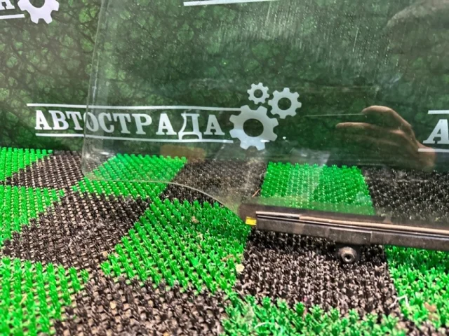 Стекло двери переднее левое для Lexus RX GGL10,15,16W, GYL10,15,16W (JDM) 2009-2014 на фотографиях