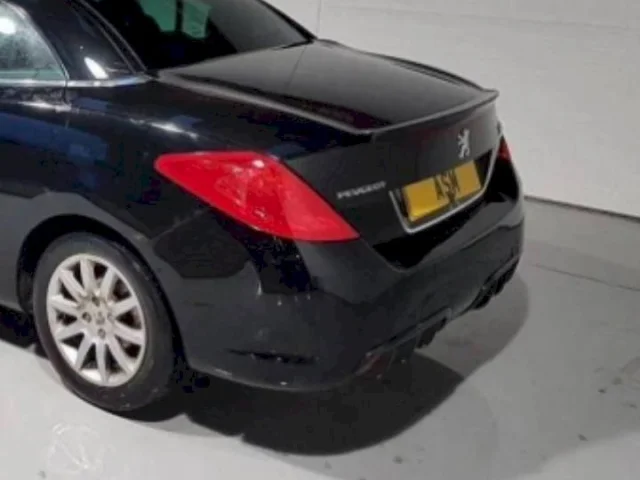 Бампер задний для Peugeot 308 T7 Кабриолет 2009-2015 на фотографиях