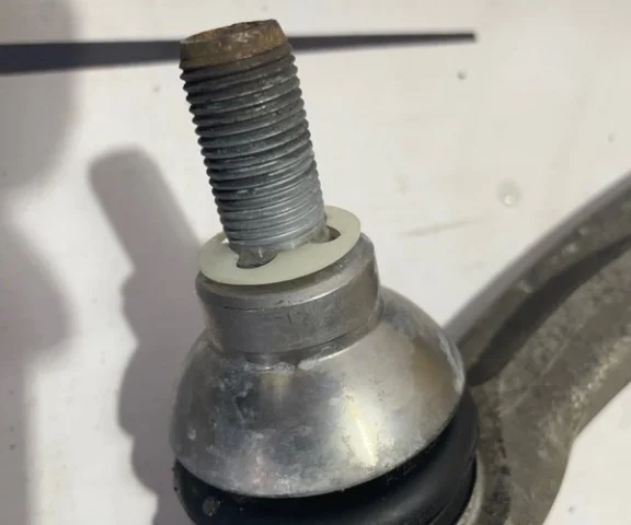 Рычаг передний левый нижний для Mercedes-Benz S class W222 2013-2017 на фотографиях