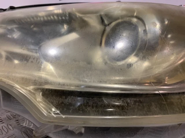 Фара левая для Citroen DS4 2011-2016 на фотографиях