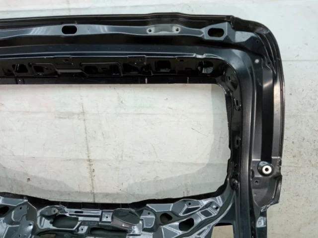 Крышка багажника для Subaru XV GT/G24 2017+ на фотографиях