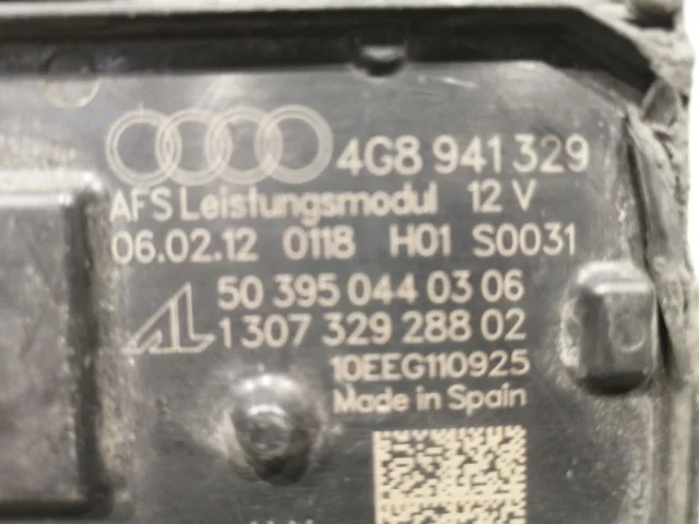 Фара ксенон левая для Audi A7 4G 2010-2014 на фотографиях