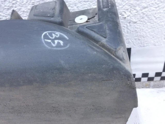 Накладка порога левая для Renault Duster HM 2020+ на фотографиях