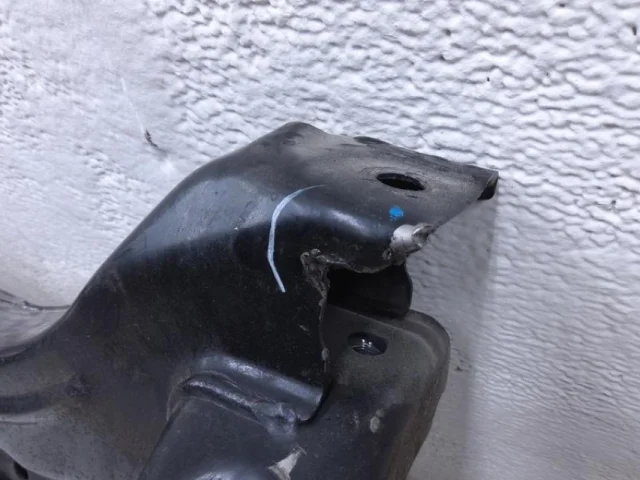 Подрамник двигателя для Hyundai Creta 2 SU2 2021+ на фотографиях