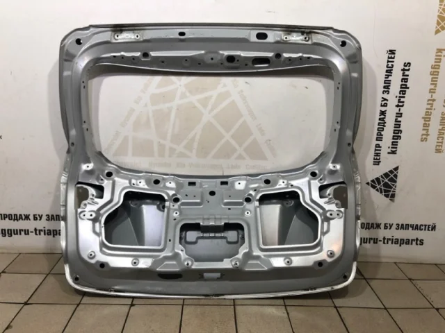 Крышка багажника для Hyundai Tucson LM 2009-2015 на фотографиях