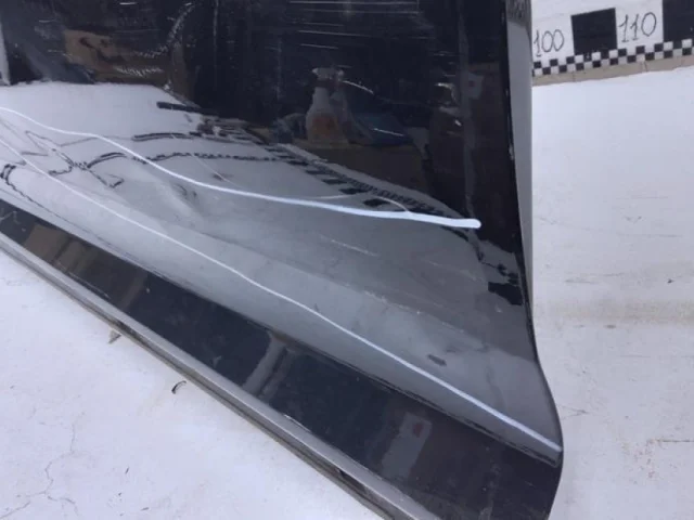 Накладка на дверь передняя левая для Volkswagen Passat (B8) Variant 2014-2019 на фотографиях