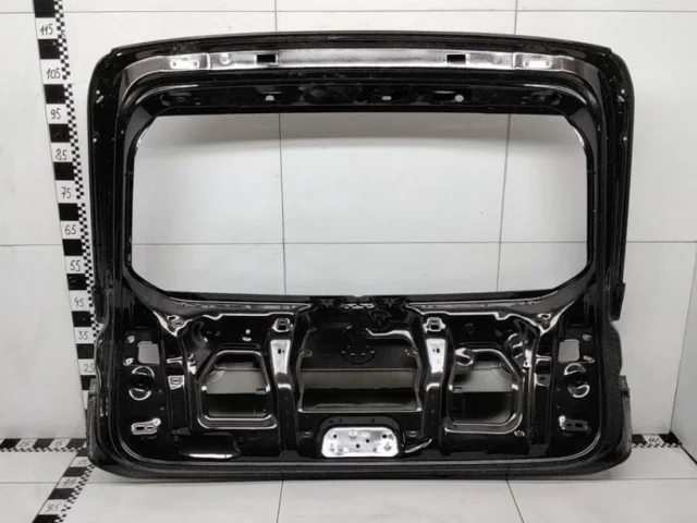 Дверь багажника для Volkswagen Touareg III (CR) 2018+ на фотографиях