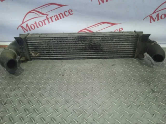 Радиатор интеркулера для Ford Galaxy CD340 2006-2015 на фотографиях