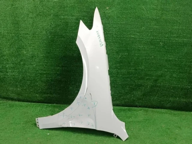 Крылья для Volkswagen Passat (B8.5) Variant, R-line, GTE 2019+ на фотографиях