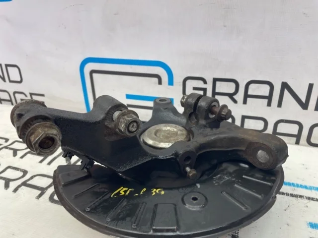 Кулак поворотный левый для Mercedes-Benz Vito W639 Vito Фургон 2003-2013 на фотографиях