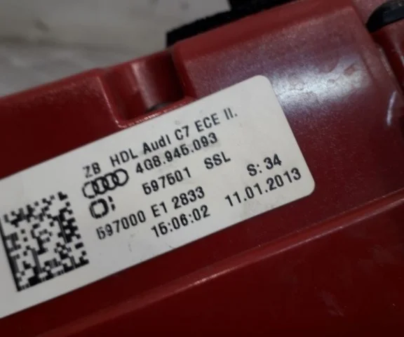 Фонарь внутренний левый для Audi A7 4G 2010-2014 на фотографиях