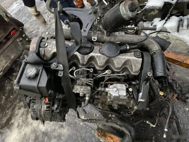 Продажа двигателя D5252T