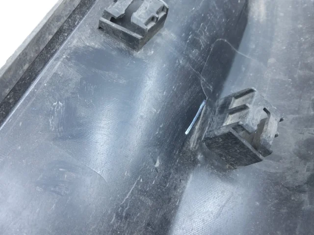 Накладка двери передней правой для Mazda CX 5 KE 2011-2017 на фотографиях