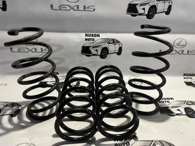 Пружина амортизатора задняя для Lexus RX AGL10, GGL10, GLV15, GGL15, GLV10 2009-2015 на фотографиях