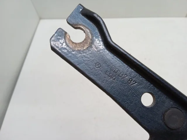 Петля багажника левая для Mercedes-Benz S class W220 1998-2005 на фотографиях