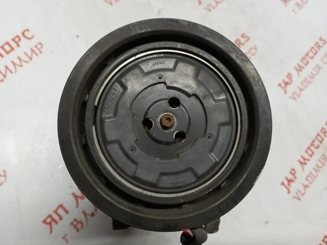 Компрессор кондиционера для Citroen C4 Хэтчбек 2010-2016 на фотографиях