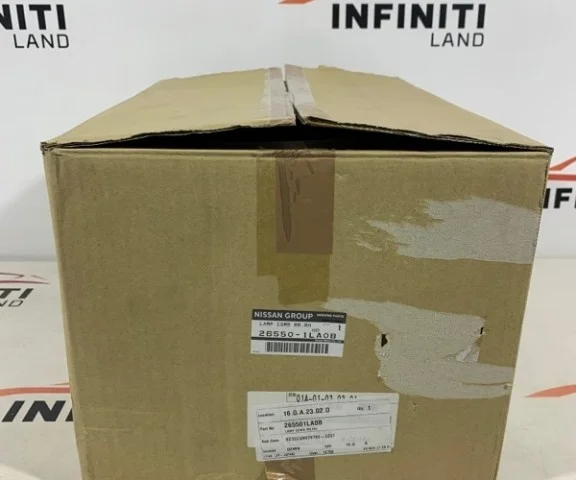 Фонарь внешний правый для Infiniti QX 56 2010-2014 на фотографиях