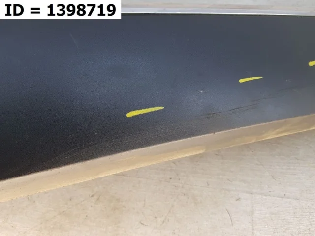 Молдинг двери задний правый для Hyundai Tucson NX4 2020+ на фотографиях