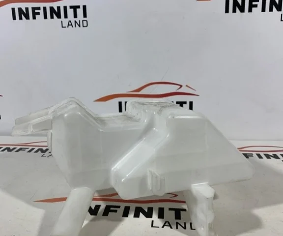 Бачок стеклоомывателя передний для Infiniti QX 70 2013-2019 на фотографиях