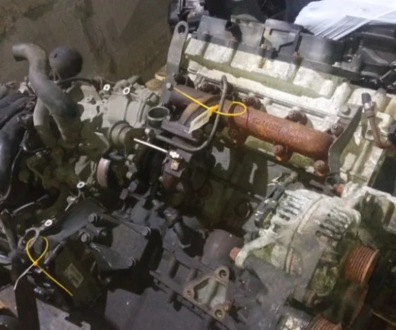 Двигатель без навесного для Fiat Ducato 244 (2002-2006) на фотографиях