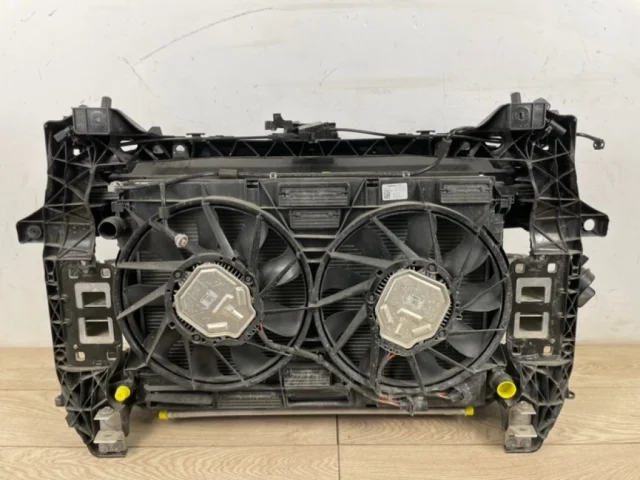 Кассета радиаторов для Volkswagen Touareg III (CR) 2018+ на фотографиях