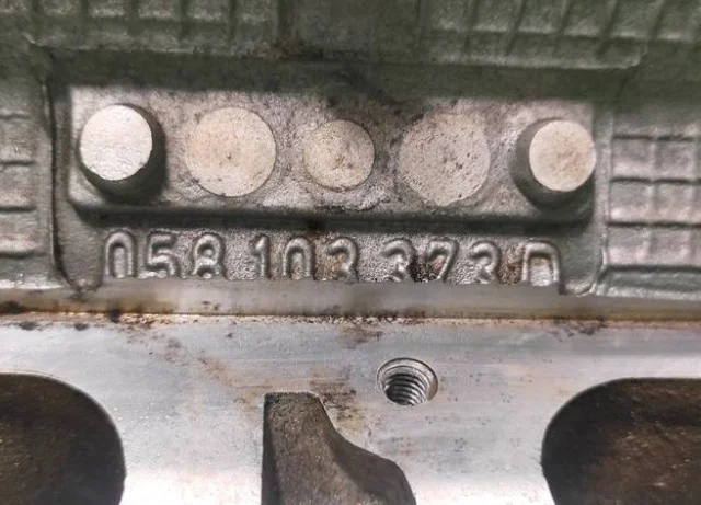 ГБЦ для Audi A4 B6 Кабриолет 2000-2004 на фотографиях