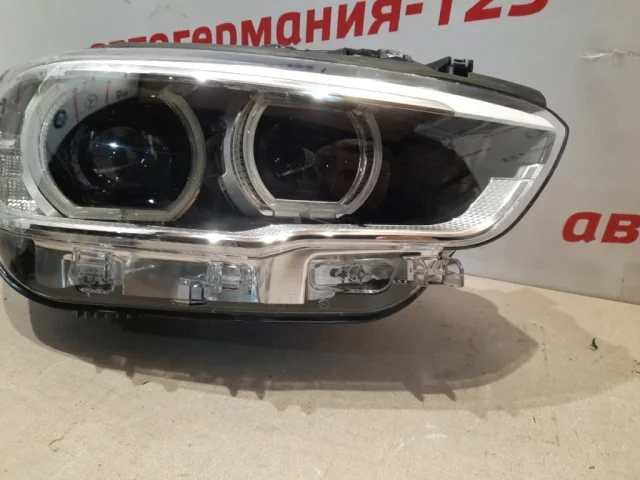Фара правая для BMW 1er Ф20 rest.1 2015-2020 на фотографиях