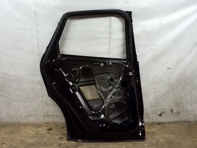 Дверь задняя левая для Porsche Macan 95B 2014-2023 на фотографиях