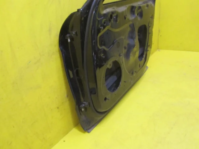 Двери для Porsche Panamera Универсал 2017-2024 на фотографиях