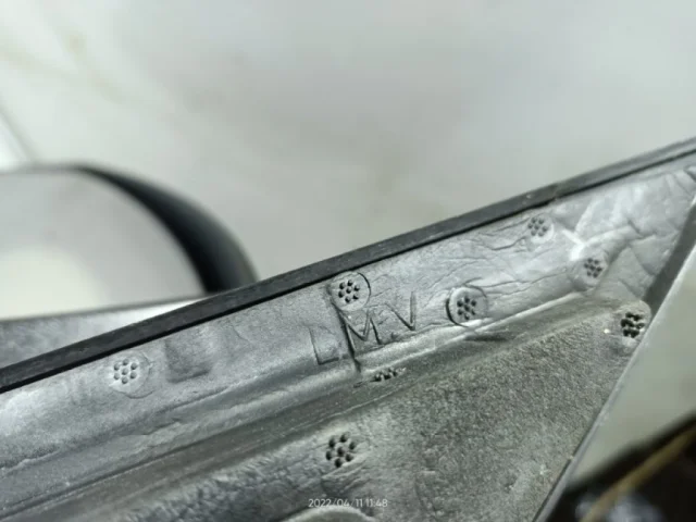 Стекла и зеркала для Ford Galaxy CD340 2006-2015 на фотографиях