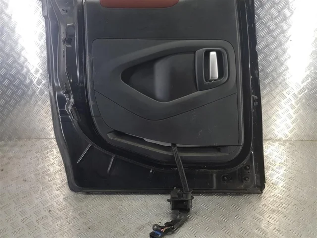 Дверь задняя левая для Peugeot Partner Фургон 2008-2015 на фотографиях