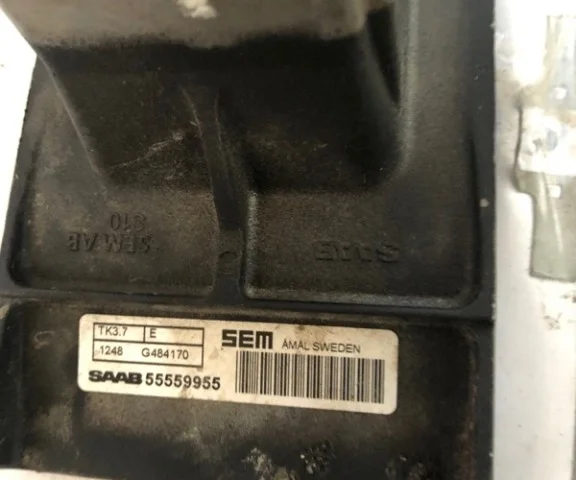 Катушка зажигания для Saab 9-5 1998-2009 на фотографиях