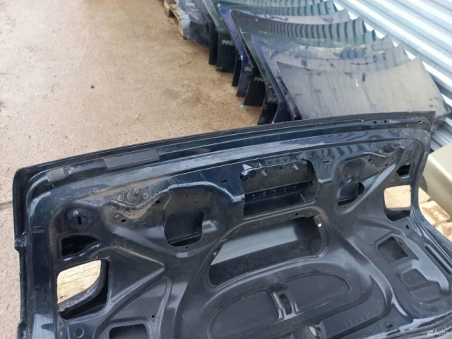 Крышка багажника для Audi A4 B6 Avant 2000-2004 на фотографиях