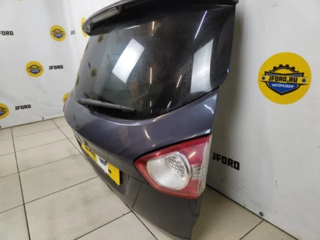 Крышка багажника для Ford Kuga CBV 2008-2013 на фотографиях